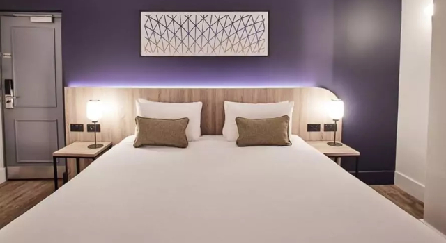 Семейный номер Deluxe Thistle London Bloomsbury Park