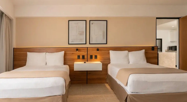 Двухместный клубный полулюкс Hotel Calypso Cancun