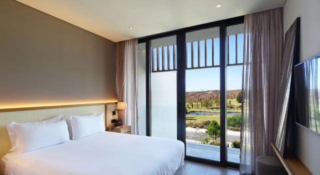Четырёхместный люкс Executive Golf Minthis Resort