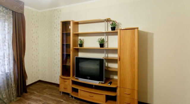Двухместный номер с диваном Standard с балконом Меблированные комнаты Liproom