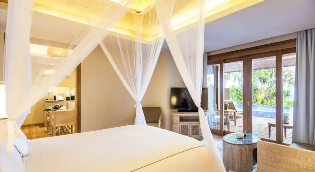 Двухместная резиденция с бассейном Beach Lily Beach Resort and Spa - All Inclusive