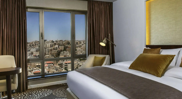 Двухместный люкс Executive с видом на город Mövenpick Hotel Amman