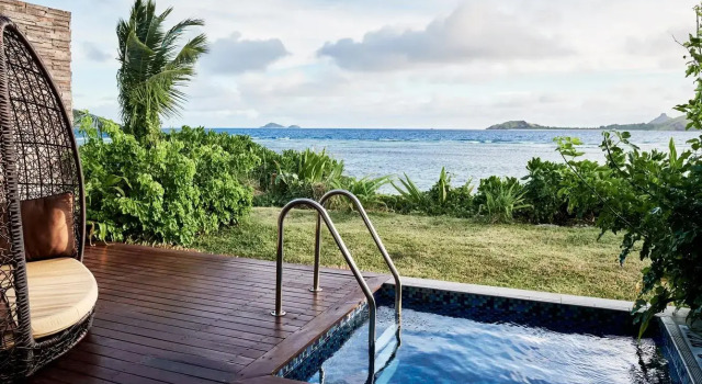 Двухместный Guest room Plunge Pool Larger oceanfront Sheraton Resort & Spa, Tokoriki Island, Fiji