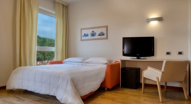 Двухместный Junior Suite with Terrace B&B HOTELS Park Hotel Mondovì