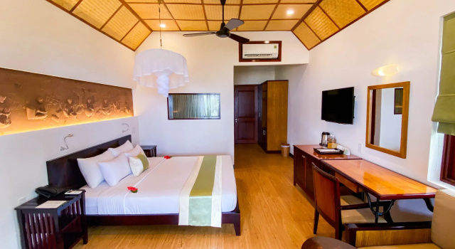 Двухместный номер Sea Breeze Deluxe Bamboo Village Beach Resort & Spa