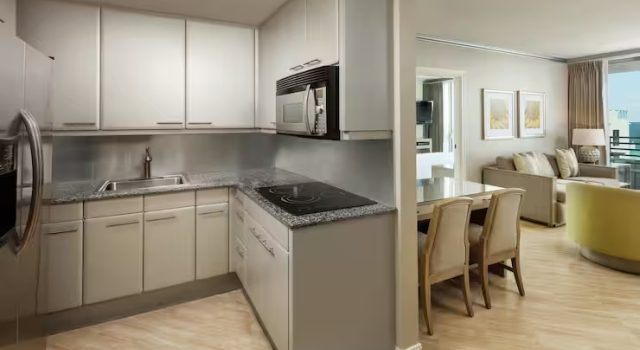 Двухместный люкс c 1 комнатой с балконом и oceanfront Hilton Bentley Miami South Beach