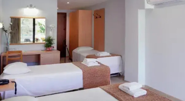 Четырёхместный номер Standard Hotel Punta