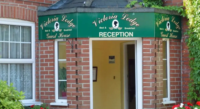 Victoria Lodge