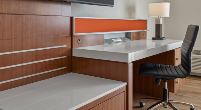 Двухместный номер Executive Delta Hotels by Marriott Denver Thornton