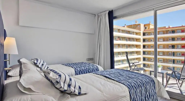 Люкс c 1 комнатой Carihuela Suites