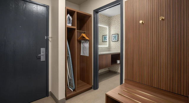 Двухместный номер Standard Holiday Inn Ontario by IHG