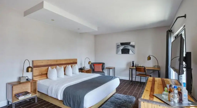 Двухместный номер Superior с балконом Ravel Hotel Trademark Collection by Wyndham