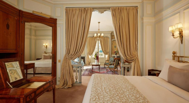Двухместный полулюкс Hotel Raphael