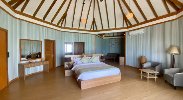 Двухместный люкс Over Water Brennia Kottefaru Maldives
