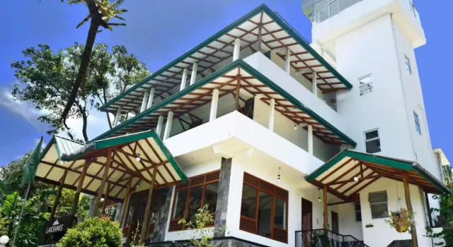 Lakshmis Hotel