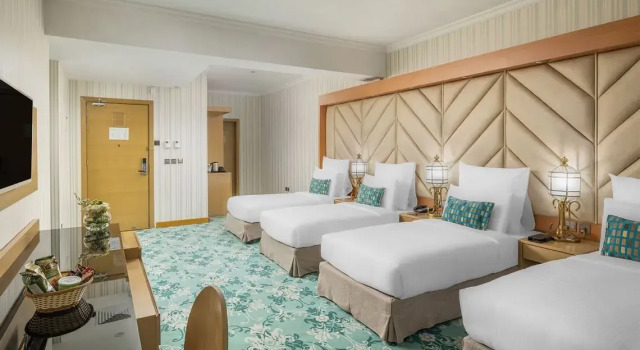 Четырёхместный номер Haram View Standard Elaf Al Taqwa Hotel
