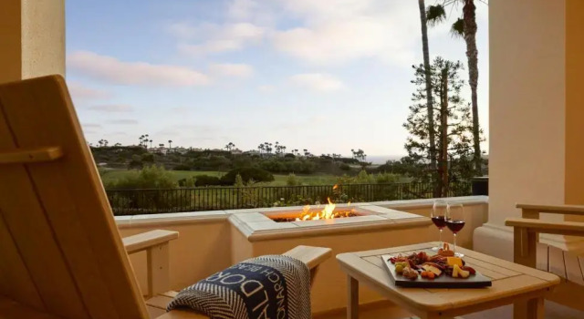 Двухместный номер Fireside Terrace с видом на сад Waldorf Astoria Monarch Beach Resort & Club