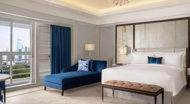 Двухместный номер Grand Deluxe с балконом The St. Regis Jakarta