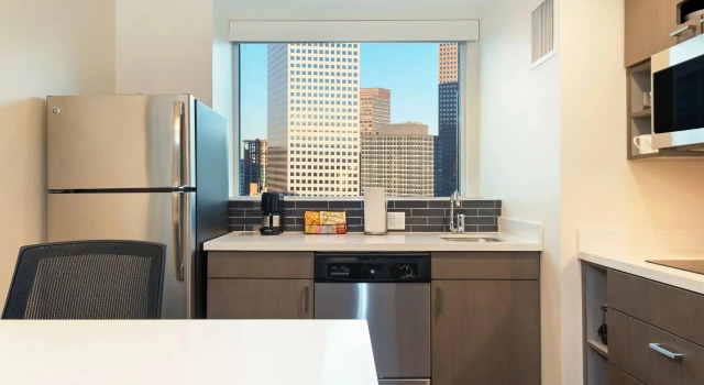 Двухместный люкс с диваном High Floor Hyatt House Denver Downtown