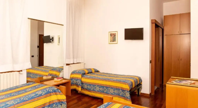 Трёхместный номер Classic Albergo Sacro Monte Varese
