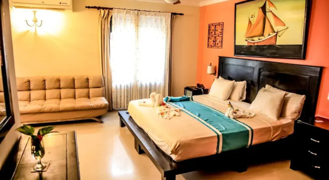Люкс Deluxe The MT Hotel
