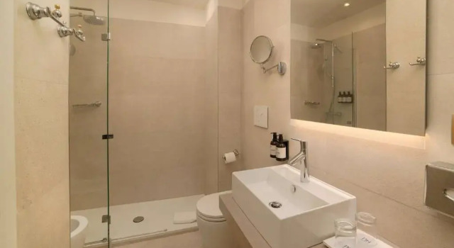 Двухместный номер Superior с красивым видом из окна NH Venezia Santa Lucia