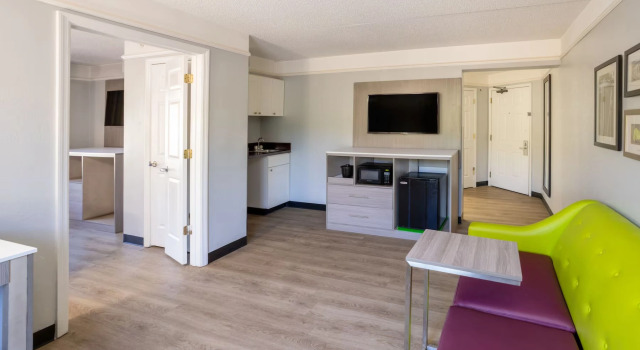 Двухместный семейный люкс La Quinta by Wyndham Birmingham Hoover