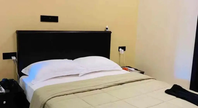 Scuba Residence, Book Hotel Fuvahmulah Gnaviyani Atoll