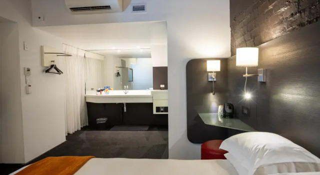 Двухместный номер Standard ONOMO Hotel Waterfront