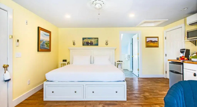 Admirals Landing, Buchen Sie Hotel Provincetown Cape Cod