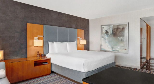 Номер High Floor Grand Hyatt DFW - Connected to the airport
