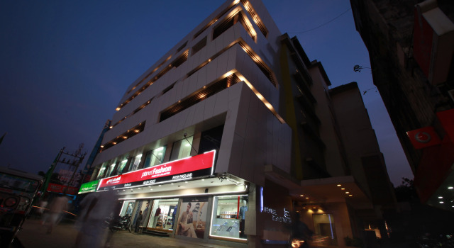 Alhind Calicut Tower, Забронировать Отель Недорогие отели штата Кералы, недорого