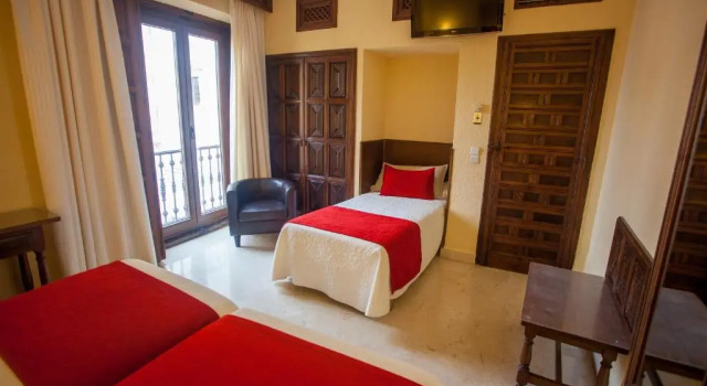 Трёхместный номер Classic Hotel Sercotel Alfonso VI
