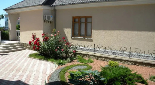 Guest House Chernomoroff