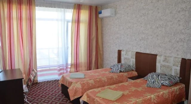 Dacha Leo Guest House