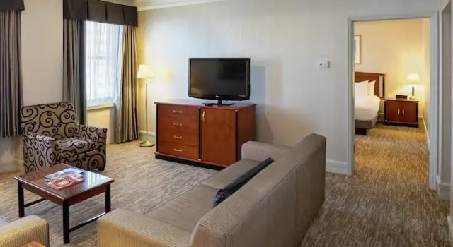 Люкс Belvedere Hilton Cincinnati Netherland Plaza