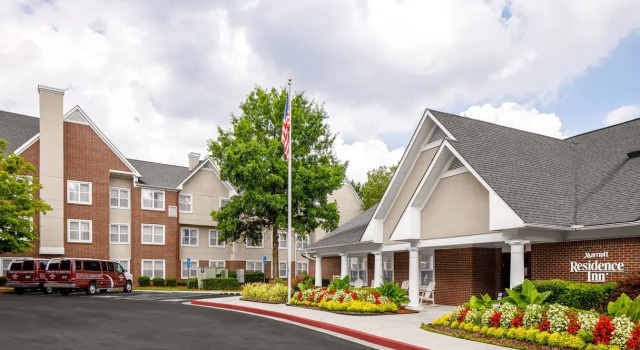Residence Inn Atlanta Norcross/Peachtree Corners, Buchen Sie Hotel Norcross Georgia
