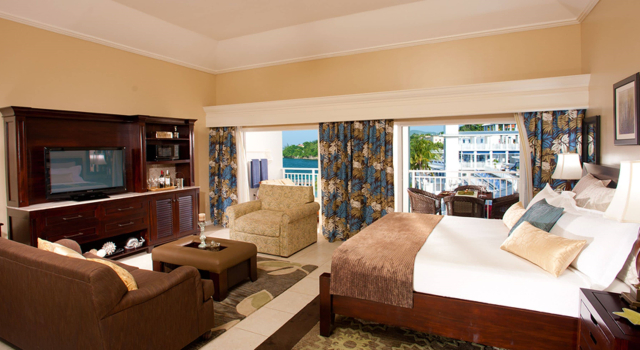 Четырёхместный люкс Veranda Luxury с видом на океан Beaches Ocho Rios
