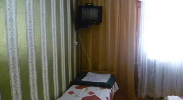 U Natalii Guest House, Забронировать Гостевой дом Отели Джубга с парковкой, рядом с Пляж Молчанова (Ёжик), Парковка