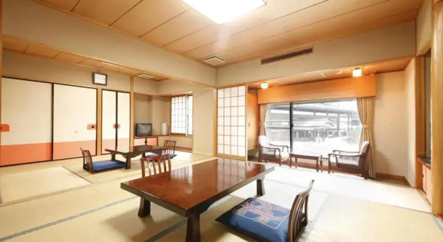 Номер Deluxe Japanese-Style с видом на Храм Наритасан Wakamatsu Honten