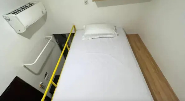 Standard (No Window) Einzel Zimmer Choska Residence