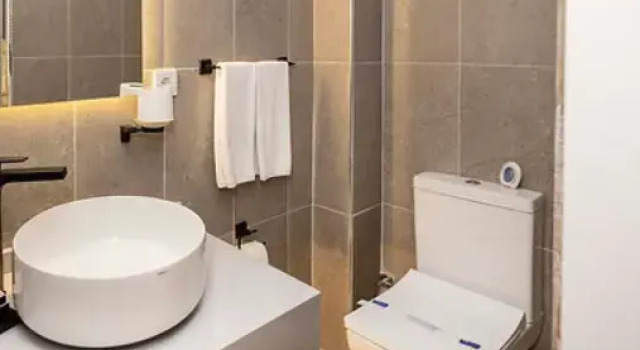 Семейный люкс с балконом Отель Selvese Collection Hotel Galata 1875