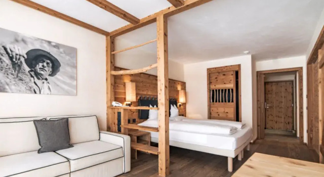 Четырёхместный Dolomit люкс Dolomites Living Hotel Tirler
