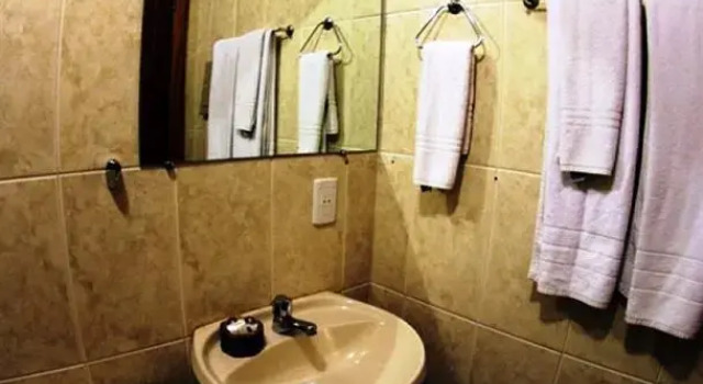 Hotel Aquário de Ubú, Забронировать Отель Аншиета Эспириту-Санту