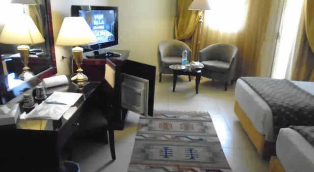 Двухместный номер Standard с балконом и с красивым видом из окна Grand Pyramids Hotel
