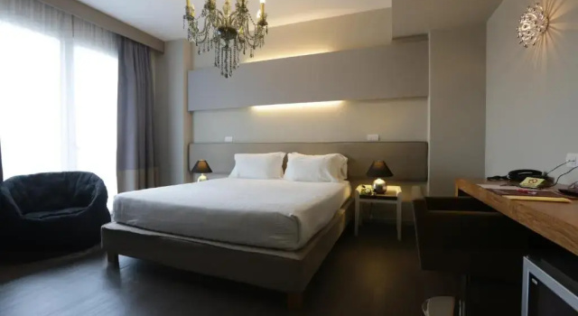 Двухместный люкс Almond Admiral Park Hotel by Falco D'Oro Hotels