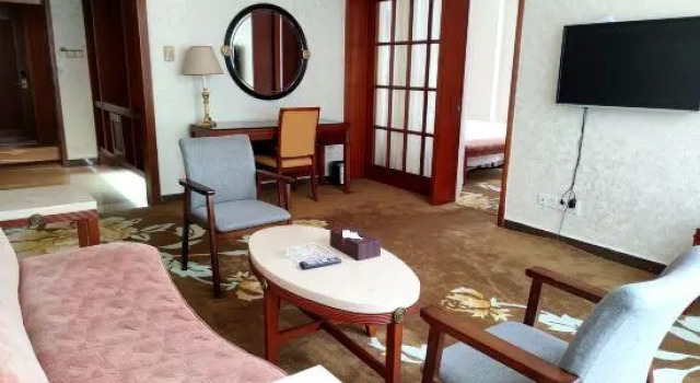 Двухместный люкс Deluxe с балконом Hawana Resort Guangzhou