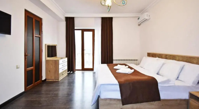 Double room with balcony Patriott Hotel