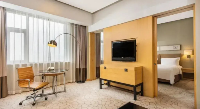 Люкс c 1 комнатой Holiday Inn Beijing Deshengmen by IHG