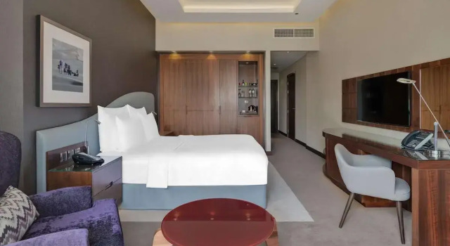 Двухместный номер Superior с балконом Radisson Blu Hotel, Dubai Waterfront